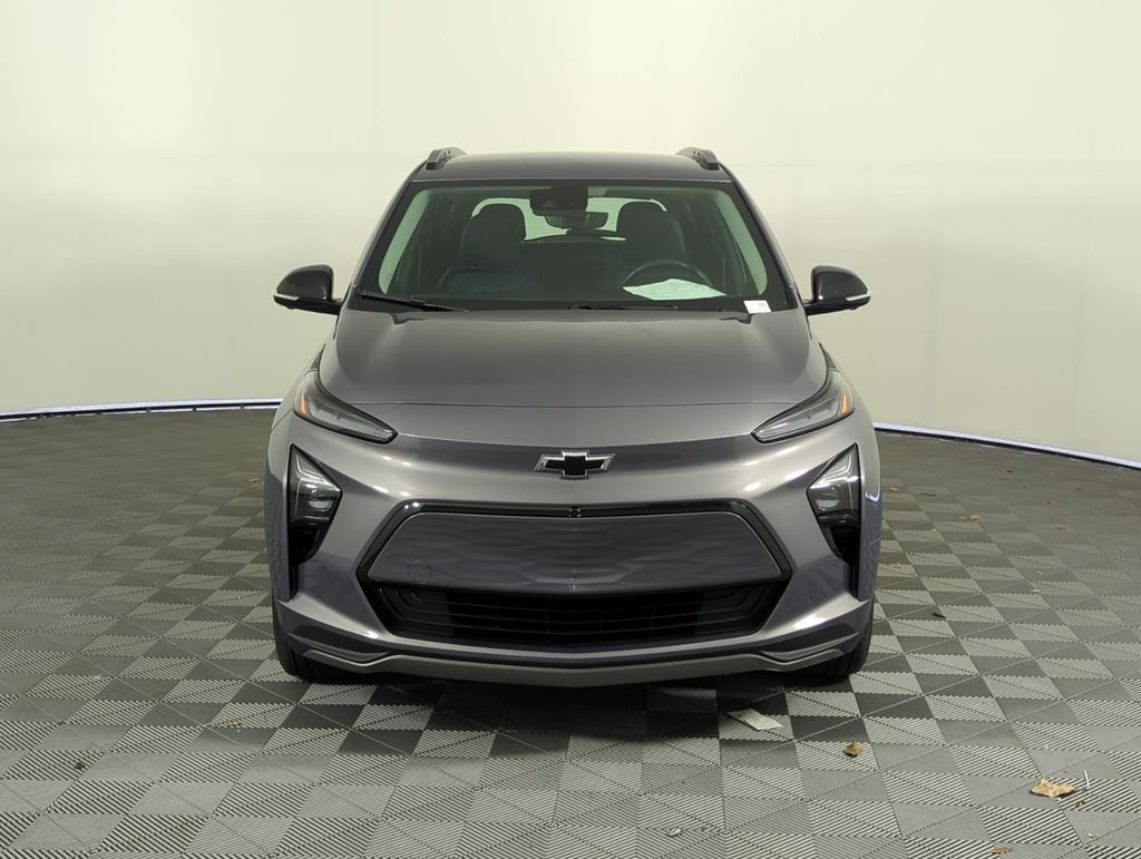 Used 2023 Gray Chevrolet Premier image 9