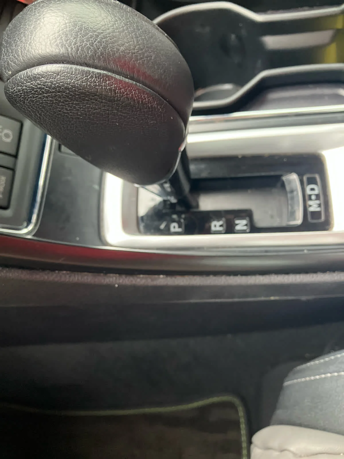 Used 2022 Ice Silver Metallic Subaru Onyx Edition image 31