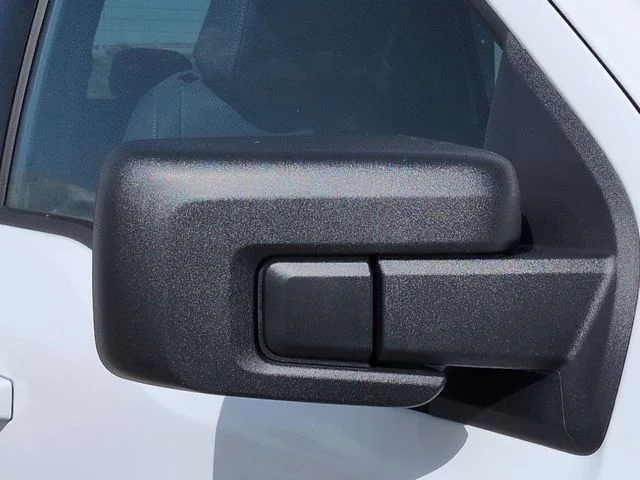 New 2026 Oxford White Ford XLT image 12