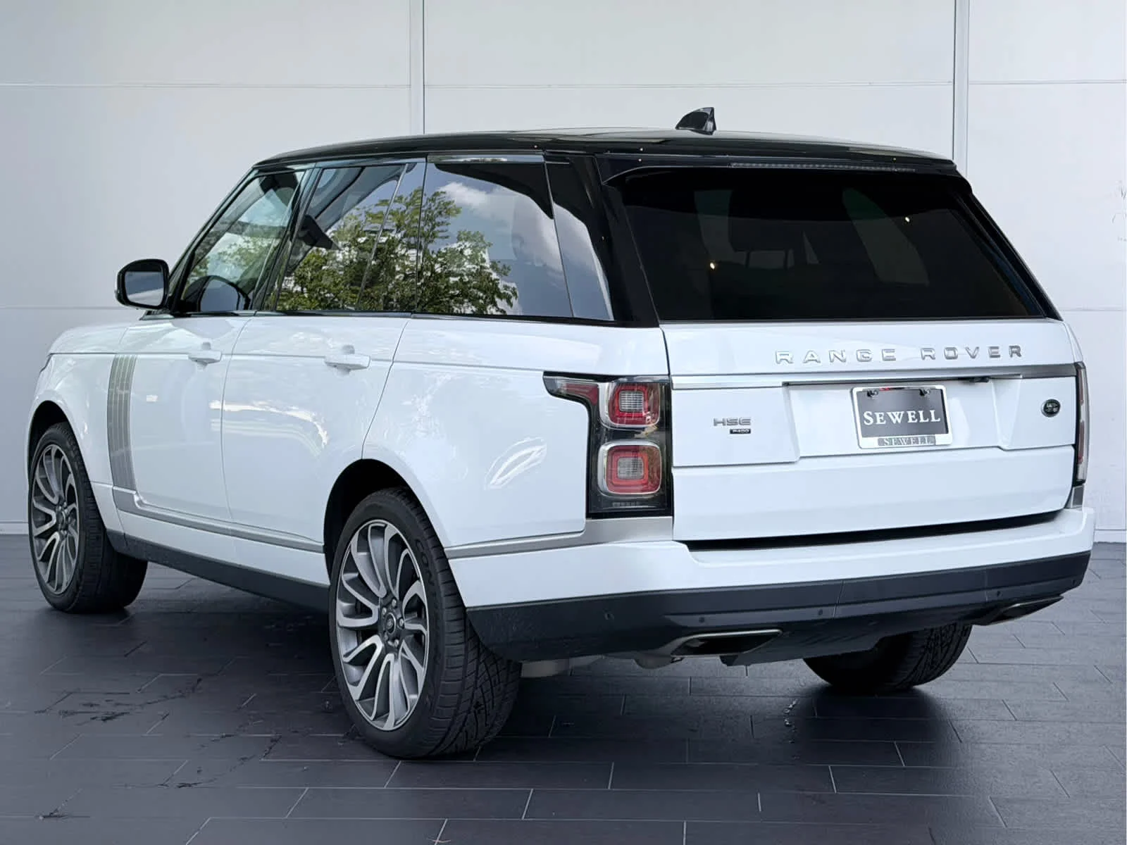 Used 2021  Land Rover Westminster image 6