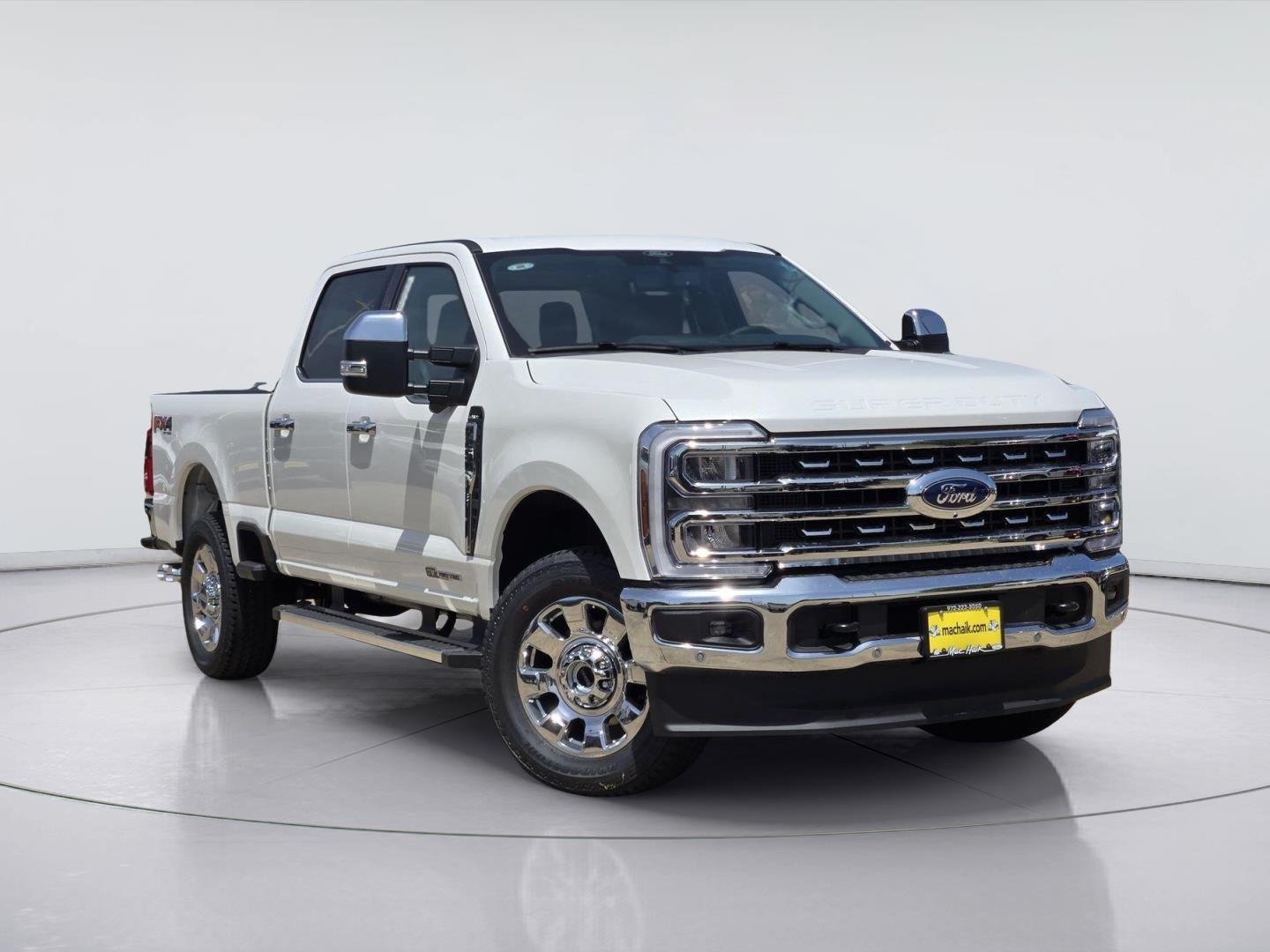 New 2026 Star White Metallic Tri-Coat Ford F-250® Lariat® image 1