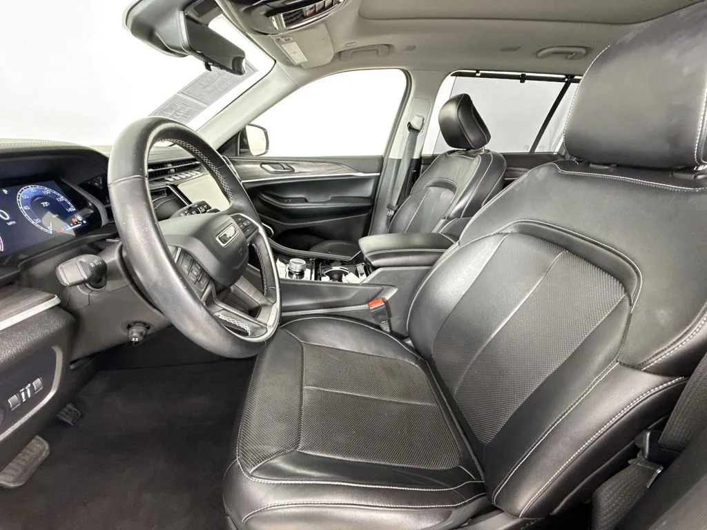 Used 2022 White Jeep Limited image 20