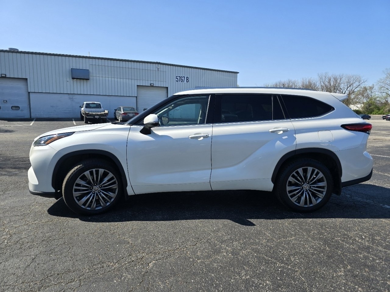 2021 Toyota Highlander Platinum - Photo 16