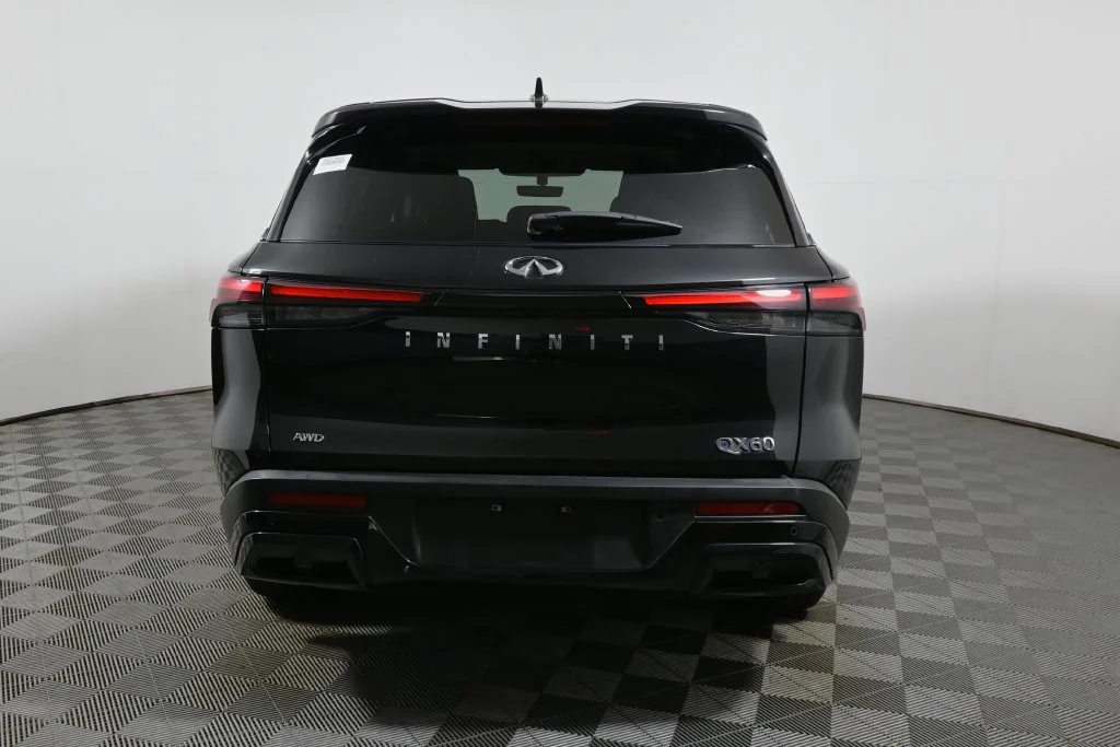 Certified Used 2023 Black INFINITI PURE image 6