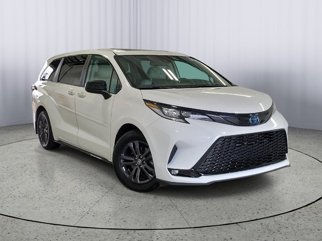 2025 Toyota Sienna XSE