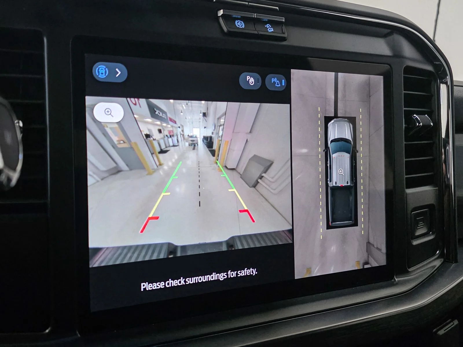 2025 Ford F-350 Super Duty Lariat - Photo 39
