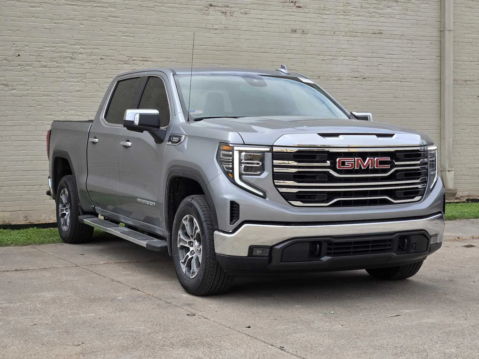 New 2026 Sterling Metallic GMC SLT image 2