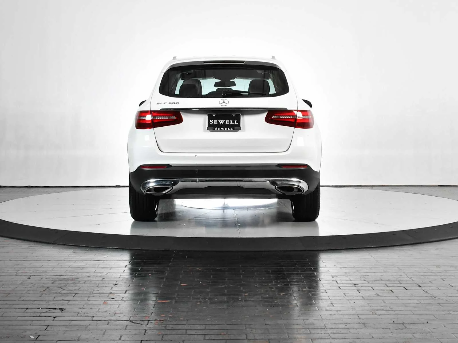 Used 2019 Polar White Mercedes-Benz GLC 300 image 5