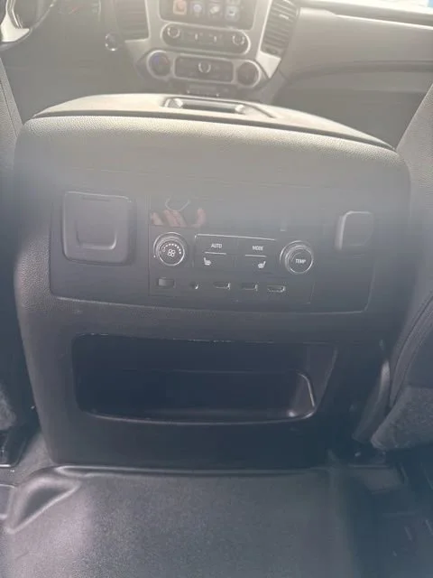 Used 2019 White GMC SLT image 24