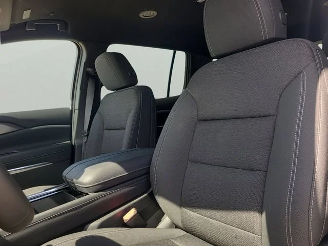 New 2026 Summit White Chevrolet LT image 21