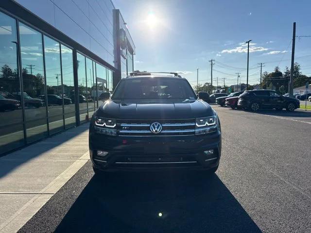 Used 2019 Blue Volkswagen 3.6L V6 SE image 7