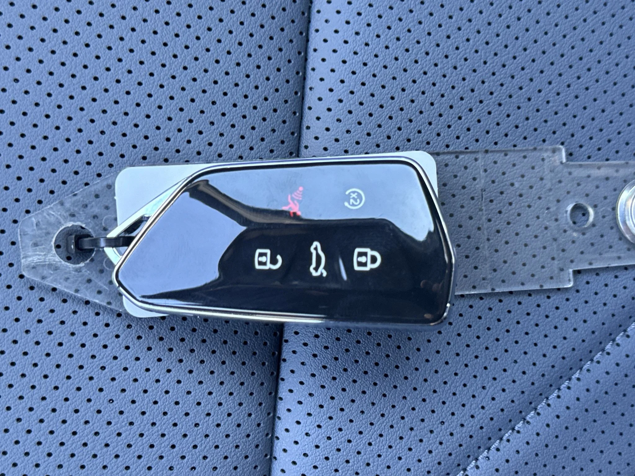 New 2026 Platinum Gray Metallic Volkswagen SE R-Line Black image 35