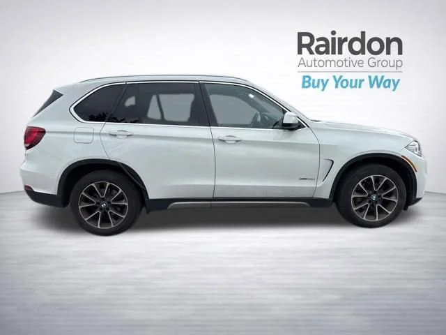 Used 2017 Alpine White BMW xDrive35i image 8