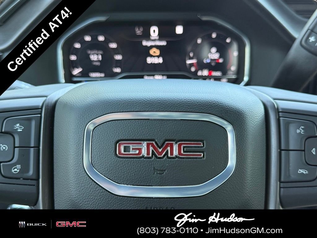 Used 2025 White GMC AT4 image 28