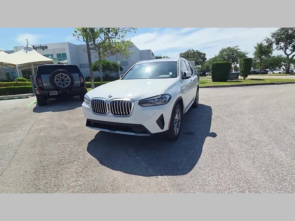Used 2023 Alpine White BMW xDrive30i image 48