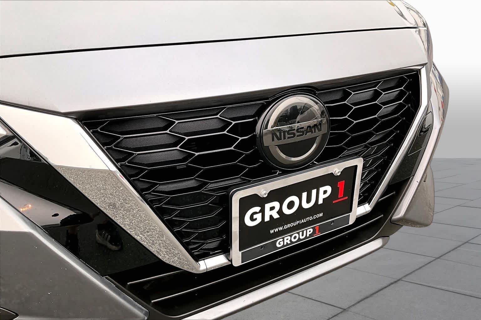 Used 2023 Gun Metallic Nissan SV image 30