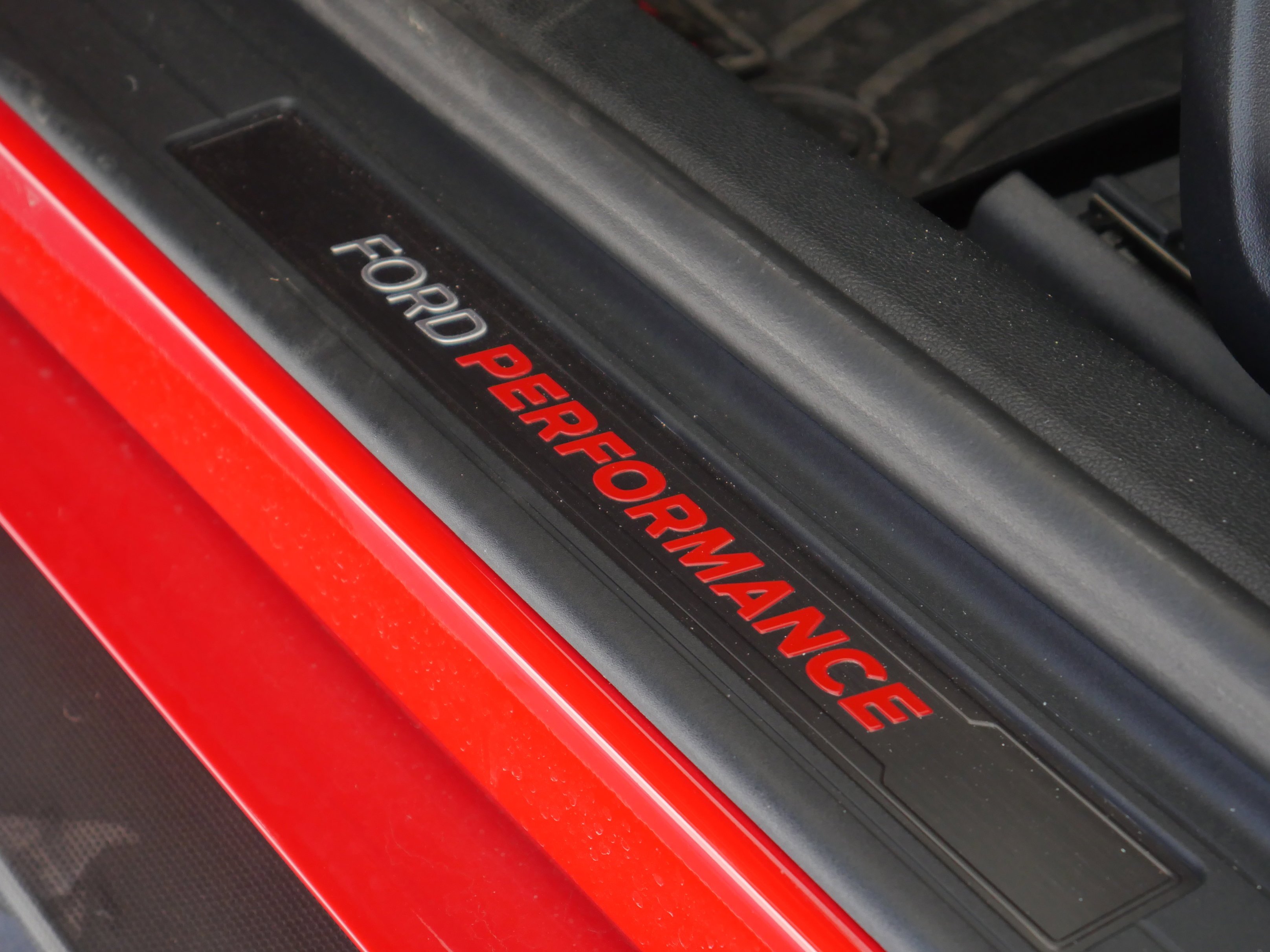 Used 2021 Race Red Ford Shelby GT500 image 8