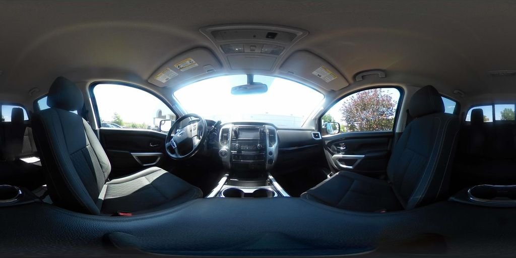 2018 Nissan Titan SV