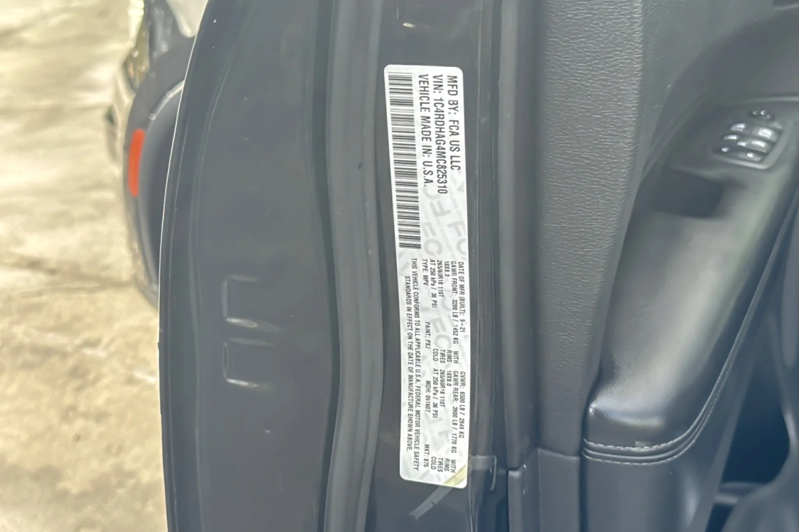Used 2021 BLACK Dodge SXT image 28