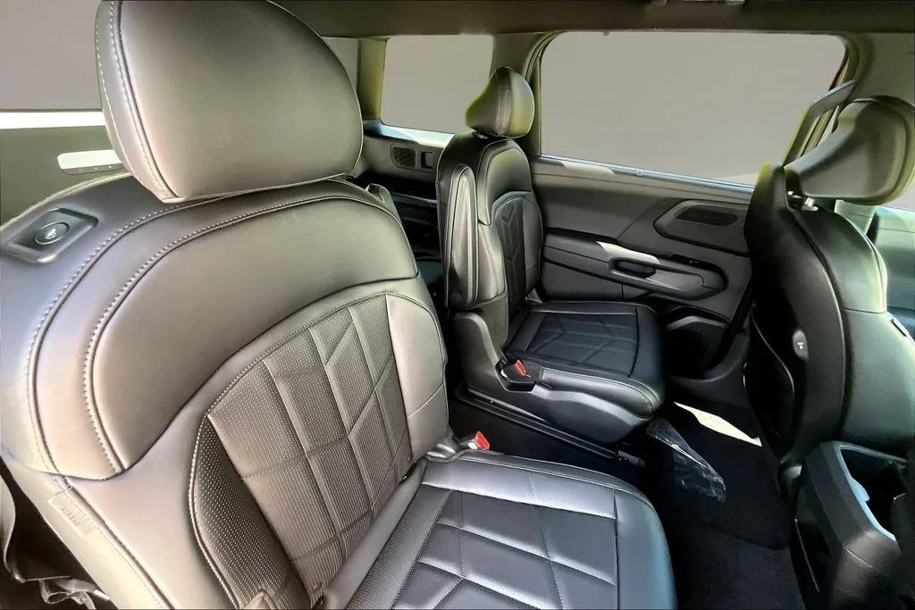 New 2027 Terrain Brown Kia X-Line EX image 10