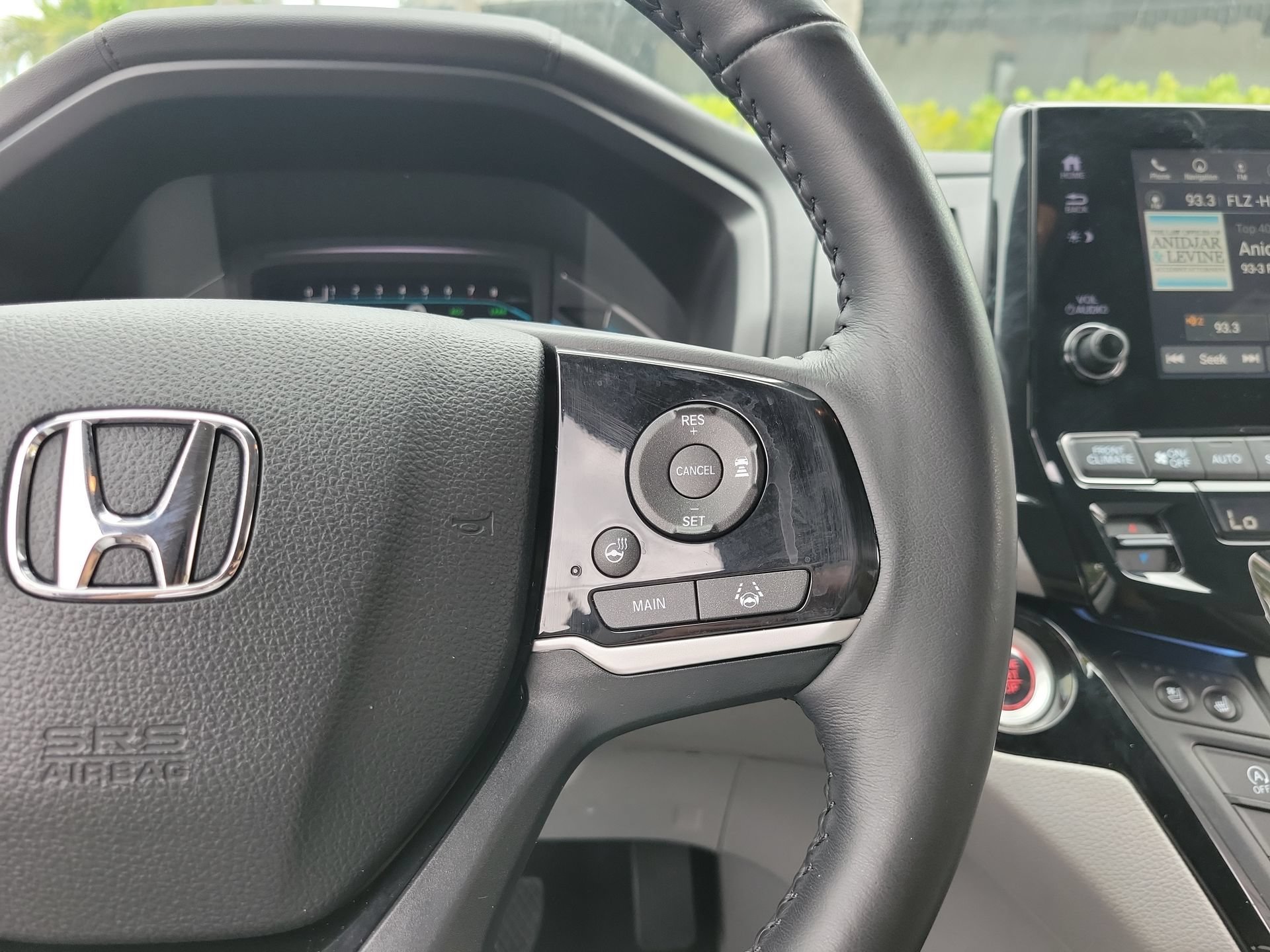 Used 2018 White Honda Elite image 28