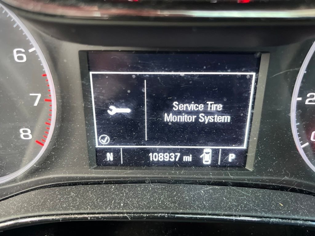 Used 2019 Summit White Chevrolet LS image 11