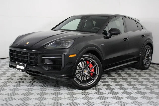 Certified Pre-Owned 2025 Porsche Cayenne E-Hybrid Coupe S AWD 4D Sport Utility