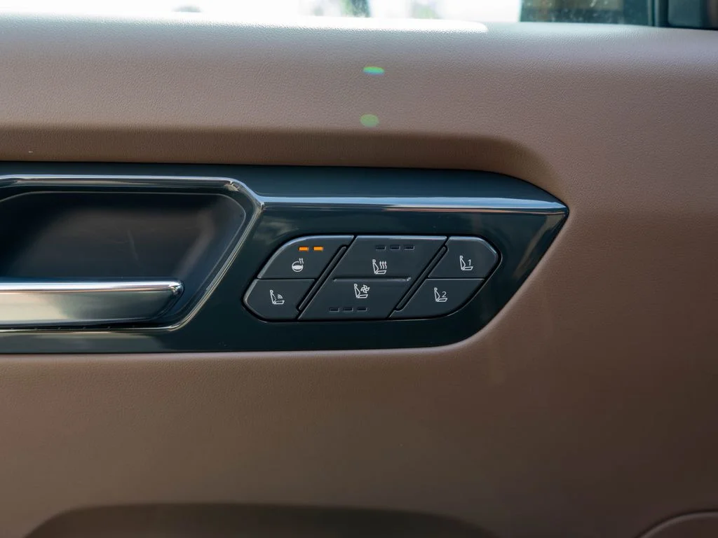 New 2026 Wolf Gray / Black Roof Kia GT-Line AWD image 22