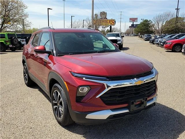 Used 2025 Crimson Metallic Chevrolet LT Front-Wheel Drive image 6