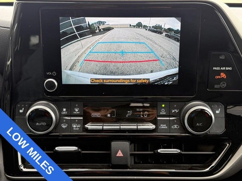 Used 2023 Pearl Toyota XLE image 20