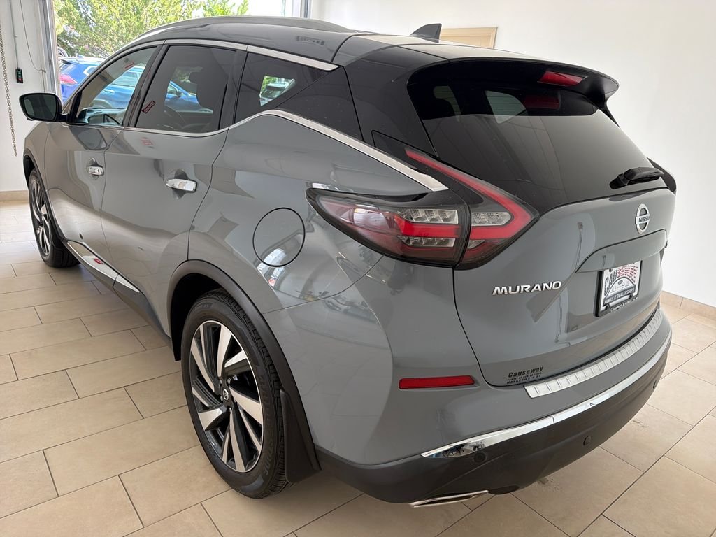 Used 2022 Boulder Gray Nissan SL image 5