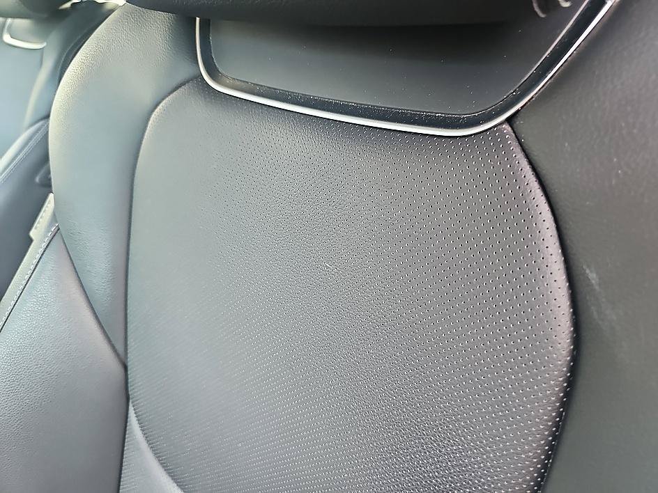 Used 2024 Makalu Gray Genesis 2.5T Select image 17