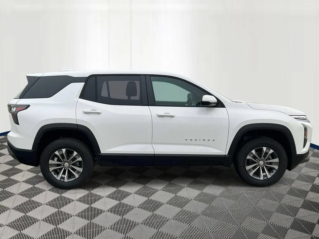New 2027 Summit White Chevrolet LT image 6