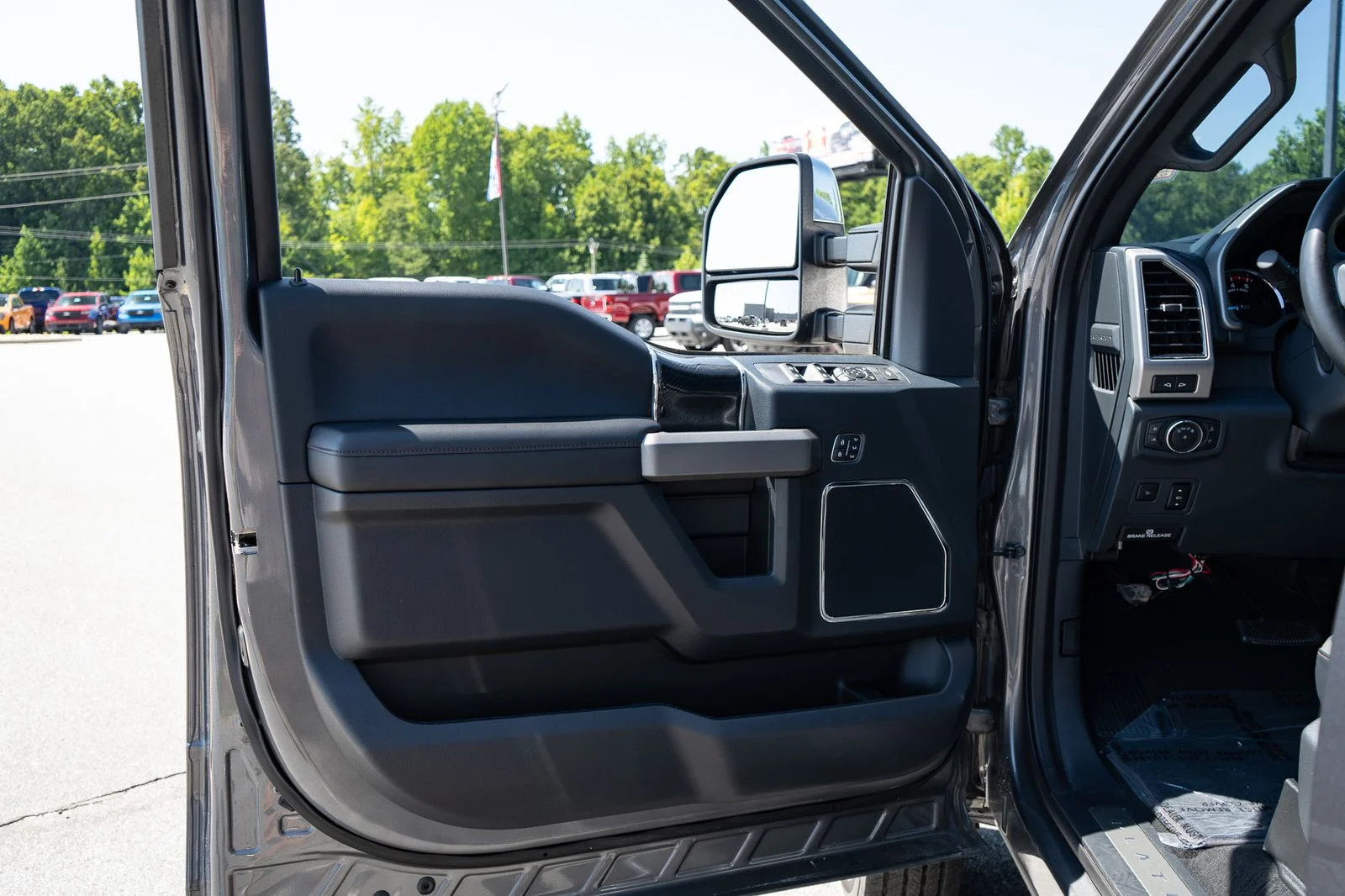 Used 2022 Gray Ford Platinum image 36