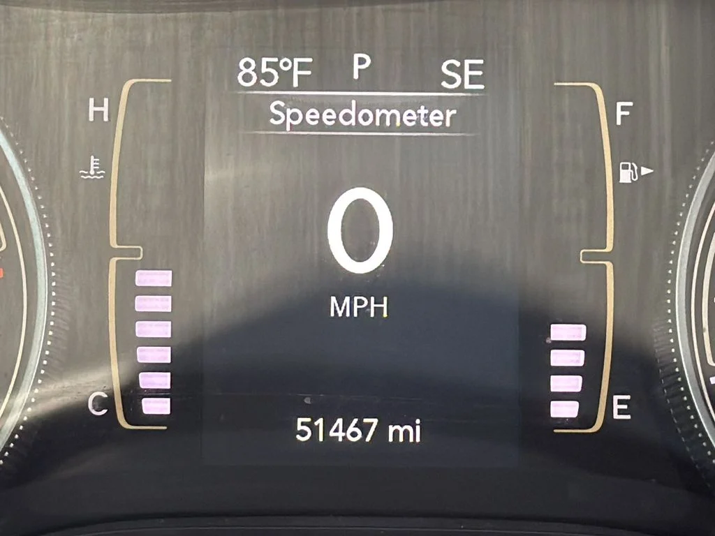 Used 2020 Blue Jeep Latitude Plus image 9