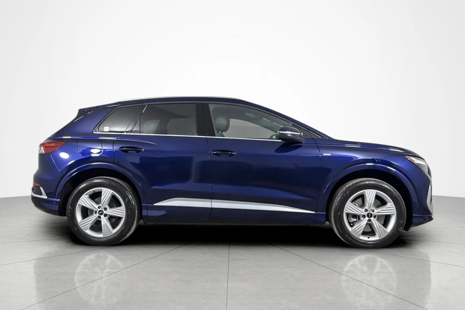 Used 2024 Navarra Blue Metallic Audi Premium Plus 50 quattro image 6