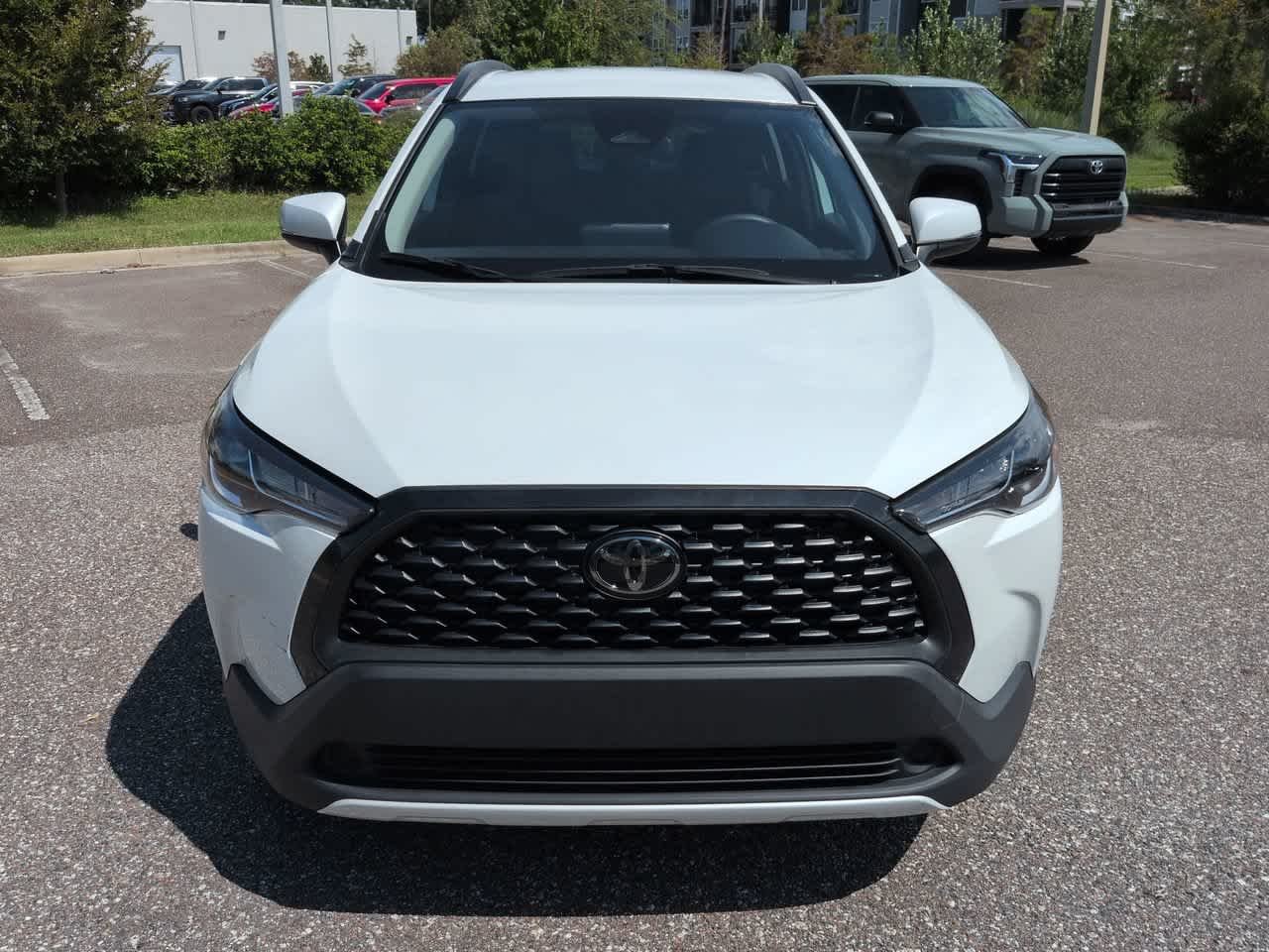 Certified Used 2023 Wind Chill Pearl Toyota LE image 9