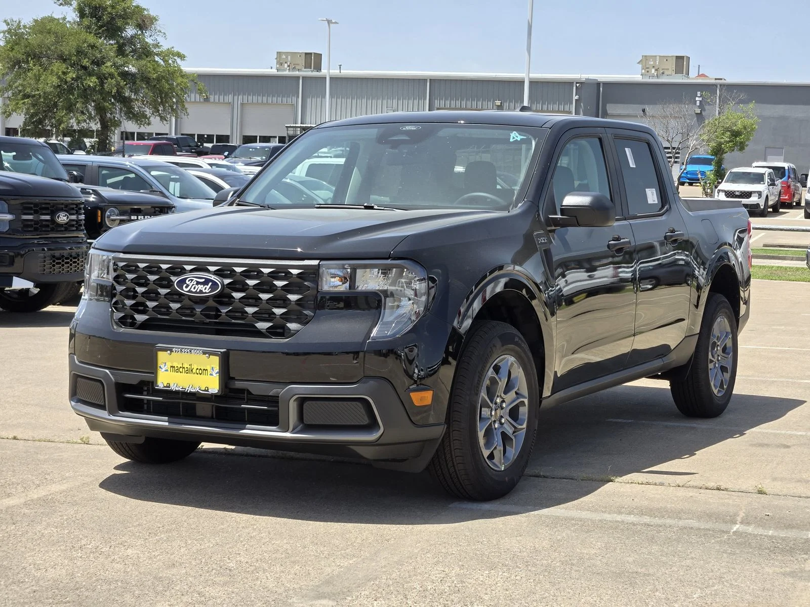 New 2026 Shadow Black Ford XLT image 2