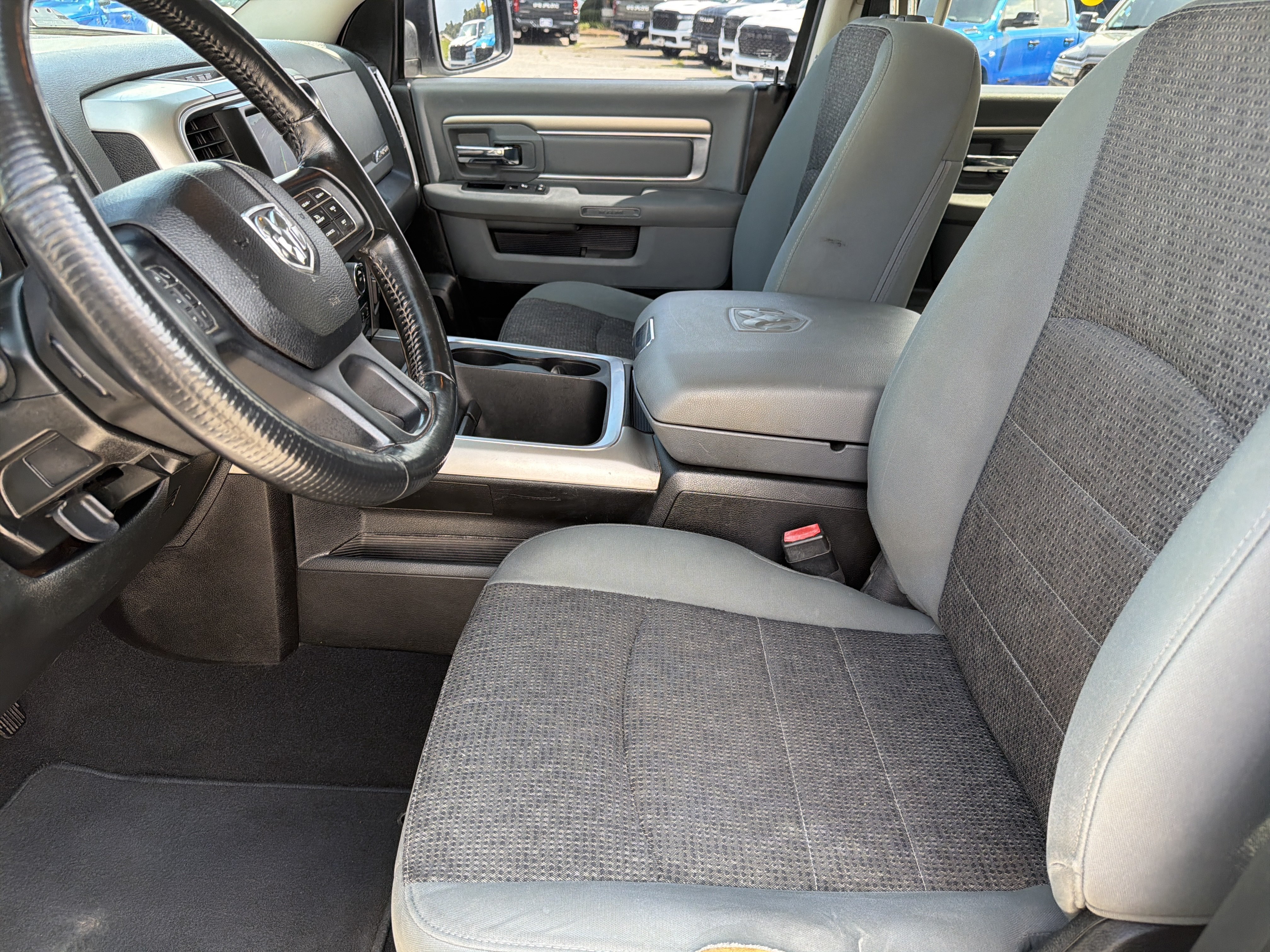 Used 2018 Bright White Clearcoat Ram Big Horn image 11