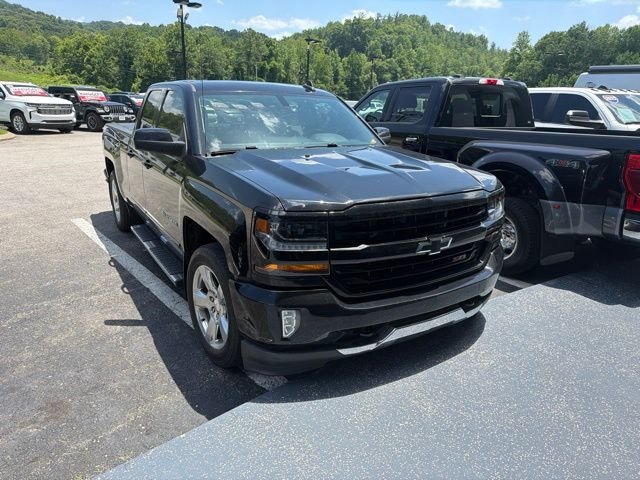 Used 2016 Black Chevrolet LT image 4