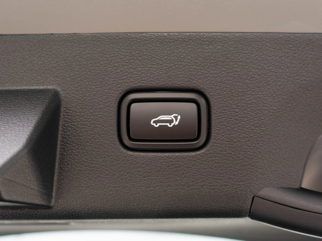 New 2026 Wolf Gray Kia X-Line image 30