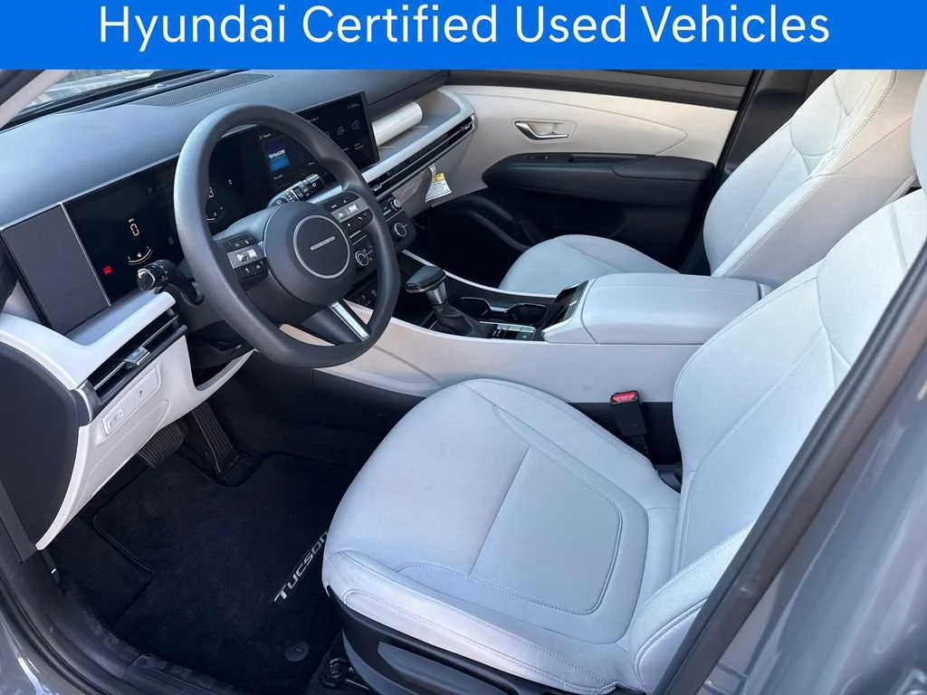 Certified Pre-Owned 2025 Hyundai Tucson SE