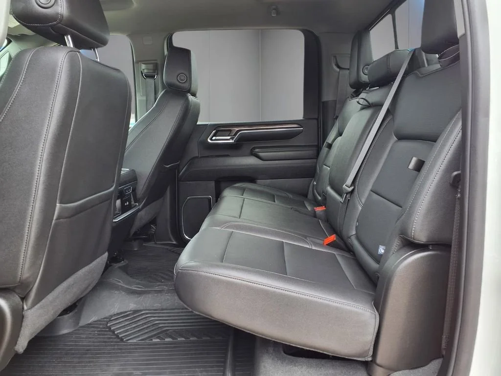 2024 Chevrolet Silverado 2500HD LTZ - Photo 13