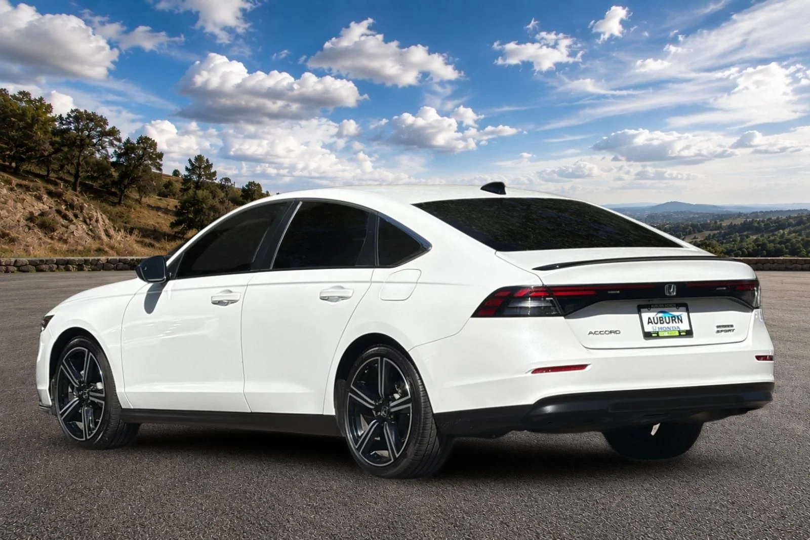 Used 2023 Platinum White Pearl Honda Sport image 7