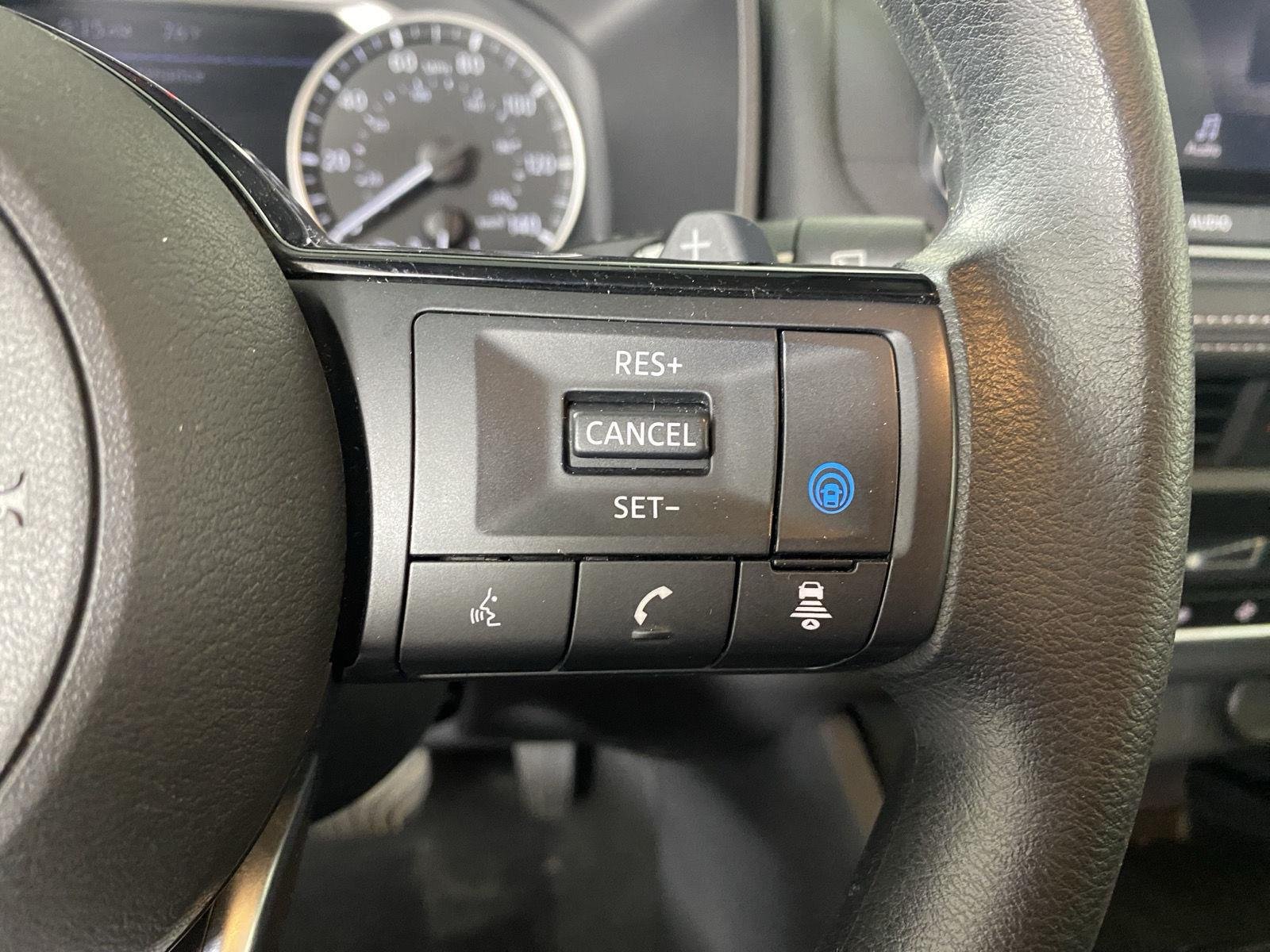 Used 2023 Brilliant Silver Metallic Nissan SV image 15