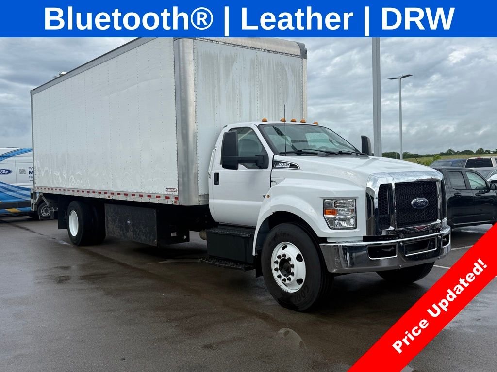 2022 Ford F-650's photo