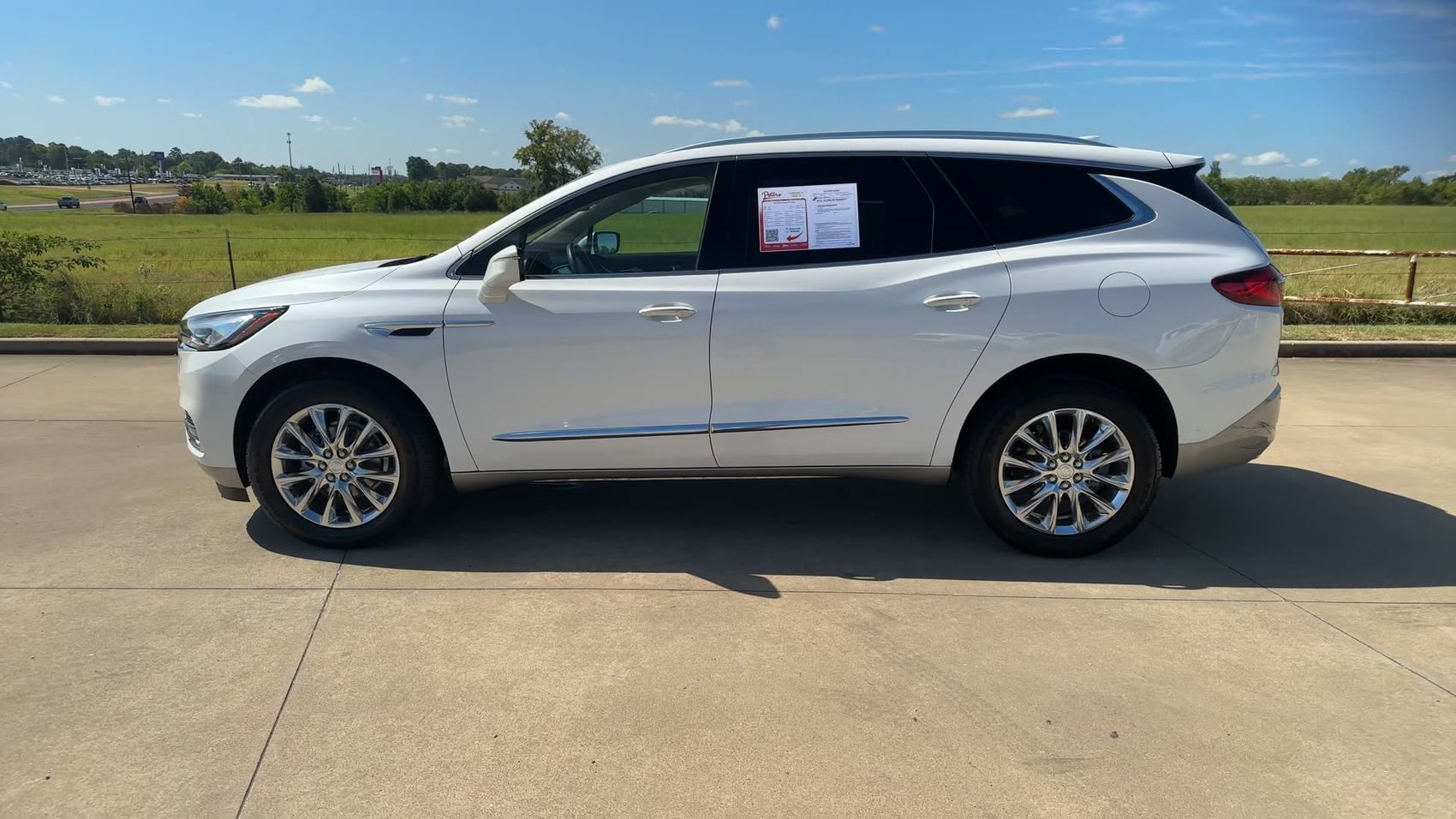 Used 2021 White Frost Tricoat Buick Premium Group image 6