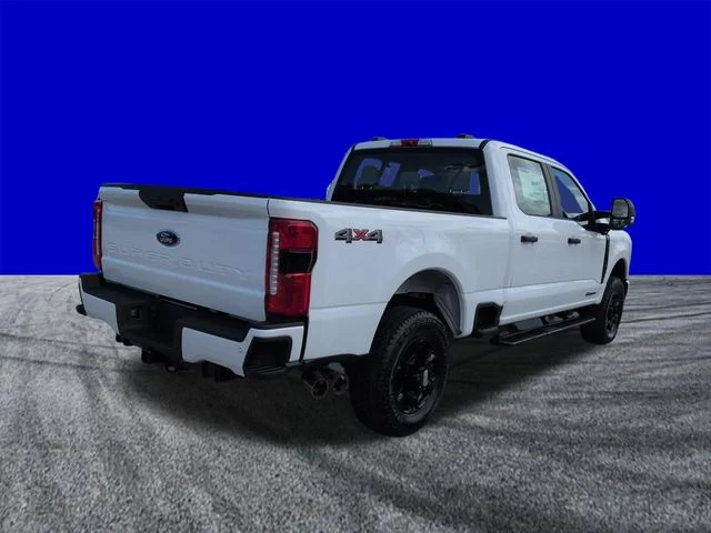 New 2026 Oxford White Ford F-250® XL image 4
