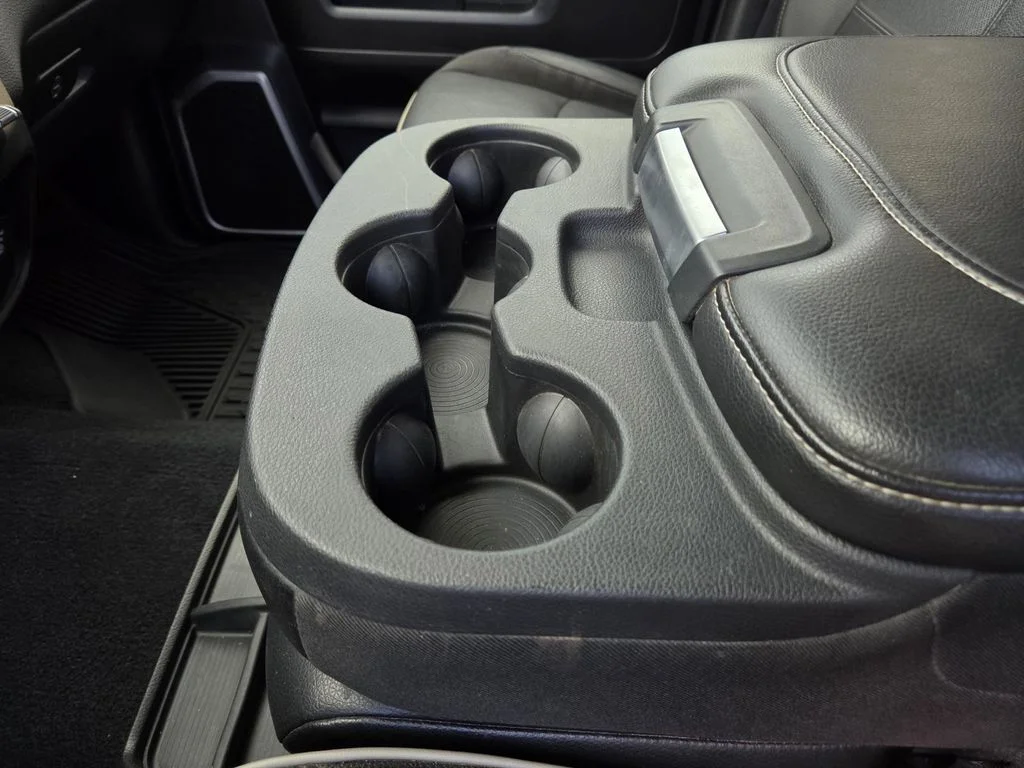 Used 2019 Black Ram Laramie image 37