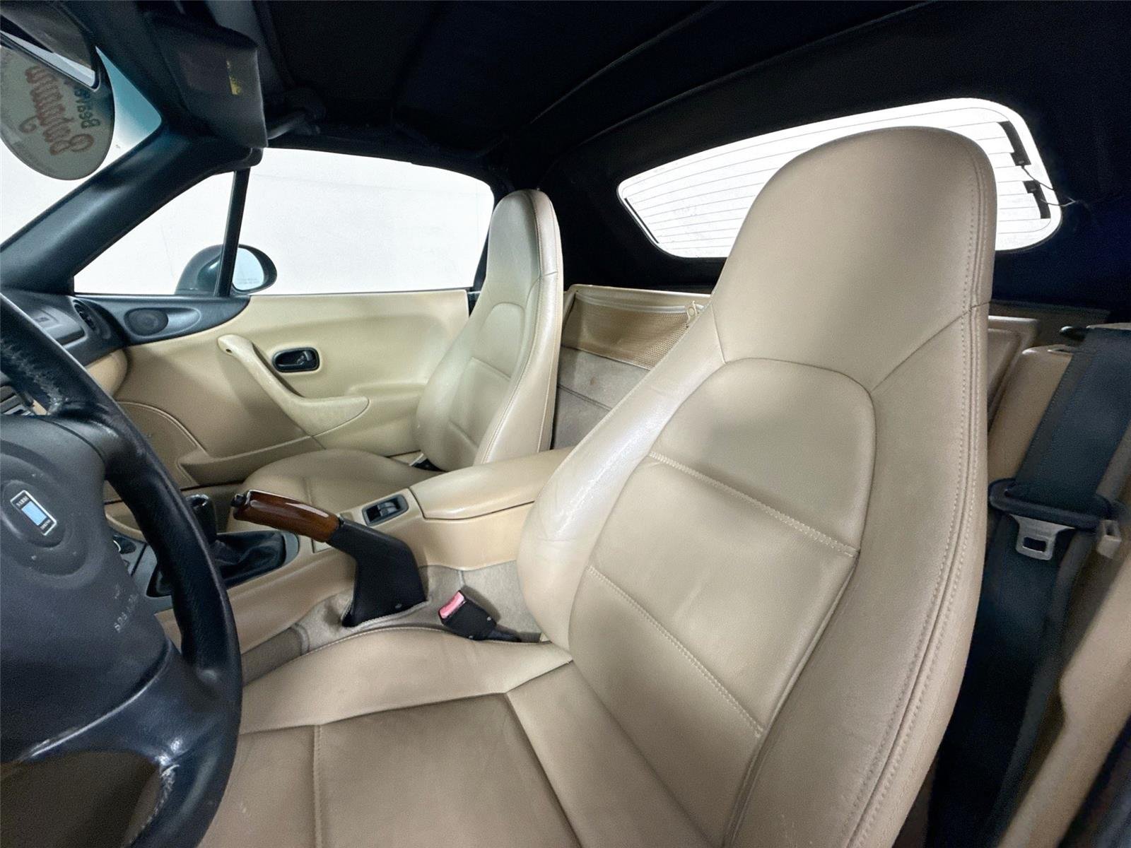 Used 1999 Emerald Mica Mazda Base image 3